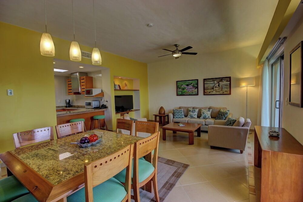 Riviera Maya Suites