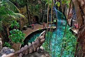 Riviera Maya Suites
