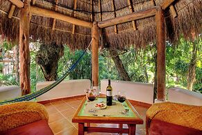 Riviera Maya Suites