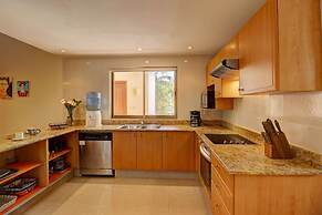 Riviera Maya Suites