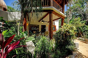 Riviera Maya Suites