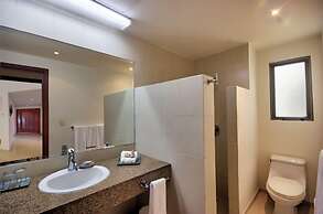 Riviera Maya Suites