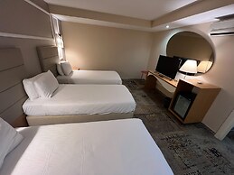 All Seasons Hotel