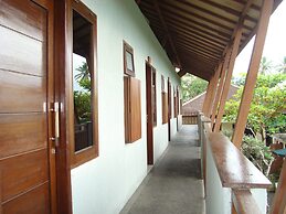 Aniniraka Resort & Spa