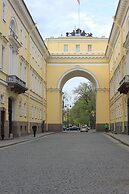 Deluxe Hotel