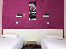 Halt Hotel