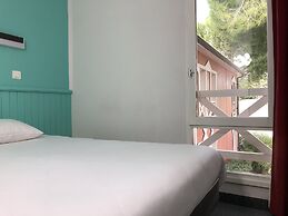 Halt Hotel