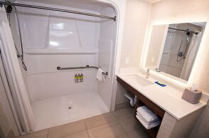 Holiday Inn Express Hotel & Suites Hinton by IHG