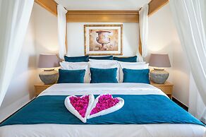 Peridis Family Resort