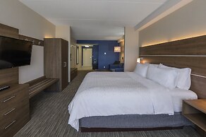 Holiday Inn Express & Suites North Bay by IHG
