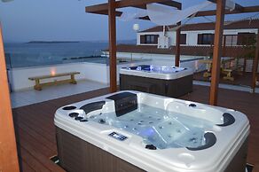 Oasis Beach Hotel