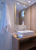 Oasis Beach Hotel