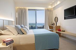 Oasis Beach Hotel