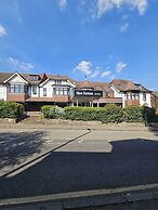 Luton Hotel