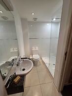 Luton Hotel