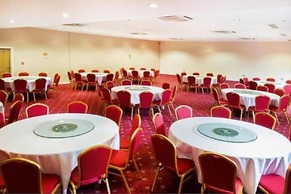 Luton Hotel