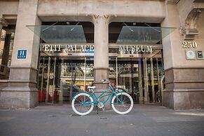 Petit Palace Museum