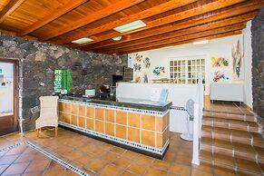 Apartamentos Los Tulipanes