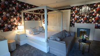 Bartle Hall Country Hotel
