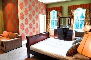 Bartle Hall Country Hotel