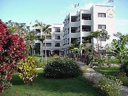 Plaza Real Resort