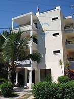 Plaza Real Resort