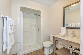 Comfort Inn & Suites Thousand Islands Harbour District