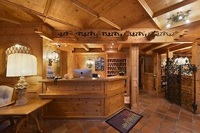 Hotel Alpenroyal