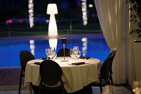 The Sydney Hotel