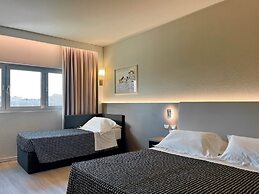 The Sydney Hotel