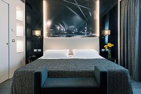 The Sydney Hotel