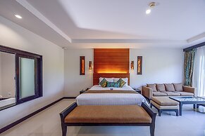 Horizon Karon Beach Resort & Spa