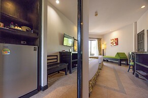 Horizon Karon Beach Resort & Spa