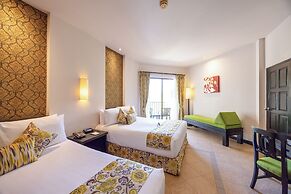 Horizon Karon Beach Resort & Spa