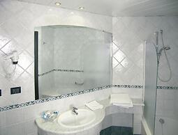 Hotel President