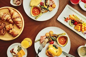 Crowne Plaza Hotel Gurgaon by IHG