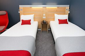 Holiday Inn Express Antrim by IHG