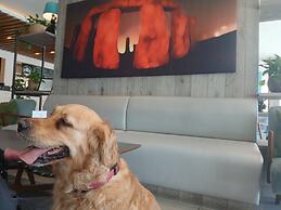 Holiday Inn Salisbury - Stonehenge by IHG