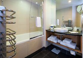 Holiday Inn Salisbury - Stonehenge by IHG