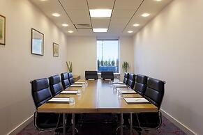 Holiday Inn Salisbury - Stonehenge by IHG