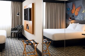 Holiday Inn Salisbury - Stonehenge by IHG