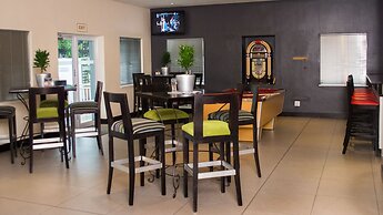 Premier Splendid Inn Bayshore