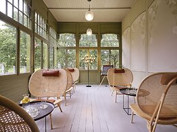 Villa Ammende Restaurant & Hotel