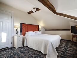 Villa Ammende Restaurant & Hotel