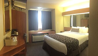 Microtel Inn & Suites by Wyndham Beckley East