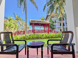 River Beach Resort and Residences