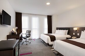 Wyndham Costa Del Sol Lima Airport