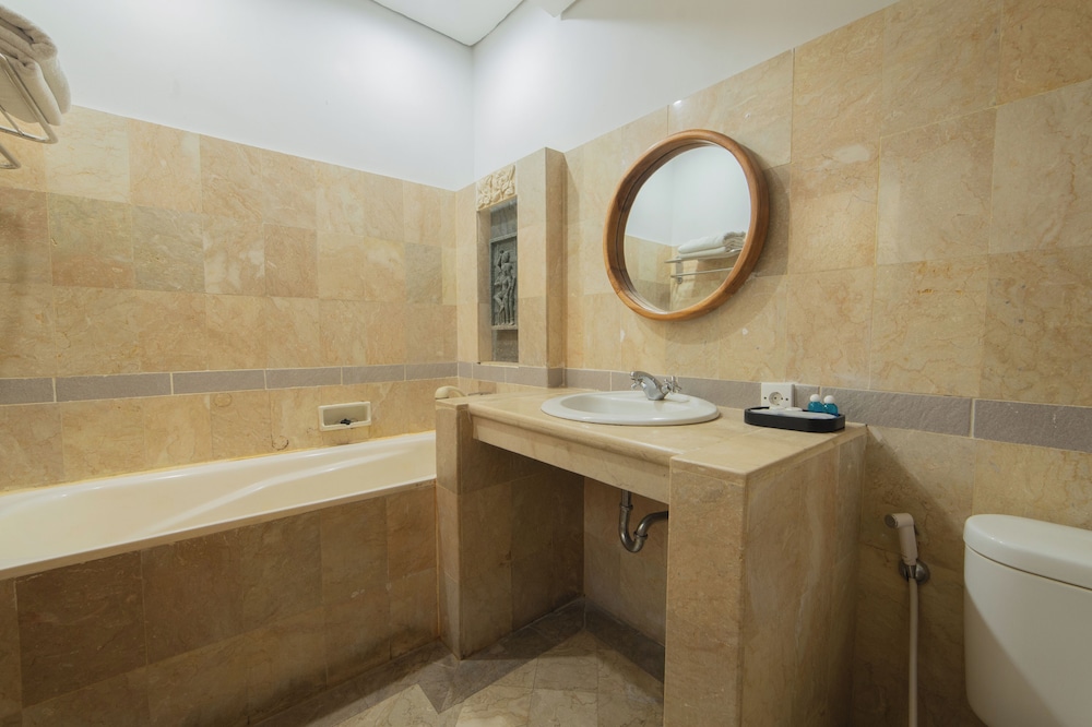 Nirmala Heritage Hotel