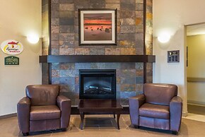 Super 8 by Wyndham Windsor NS