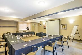 Super 8 by Wyndham Windsor NS